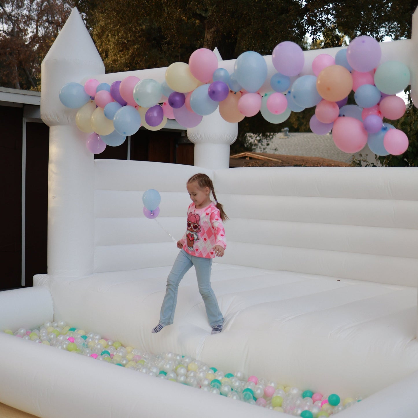 Fantasy Bounce Castle with Ball Pit