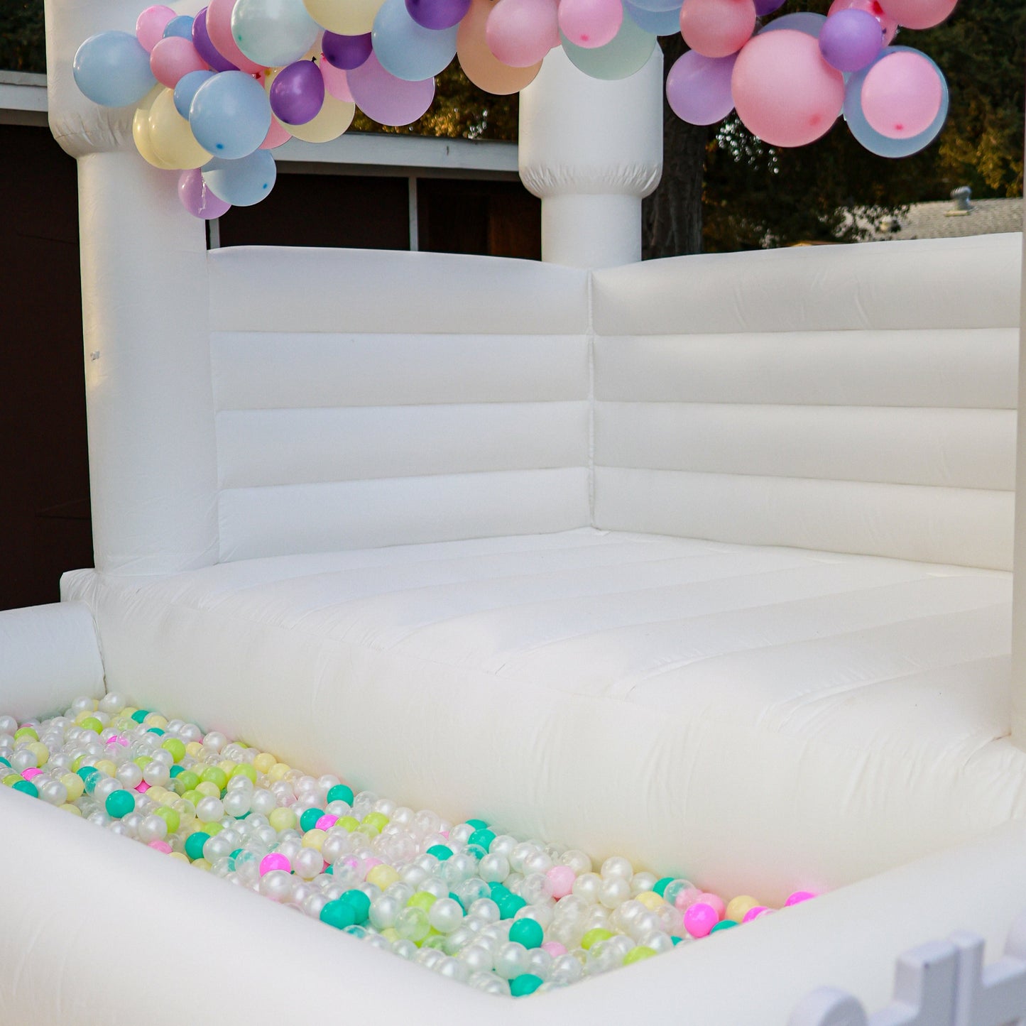 Fantasy Bounce Castle with Ball Pit